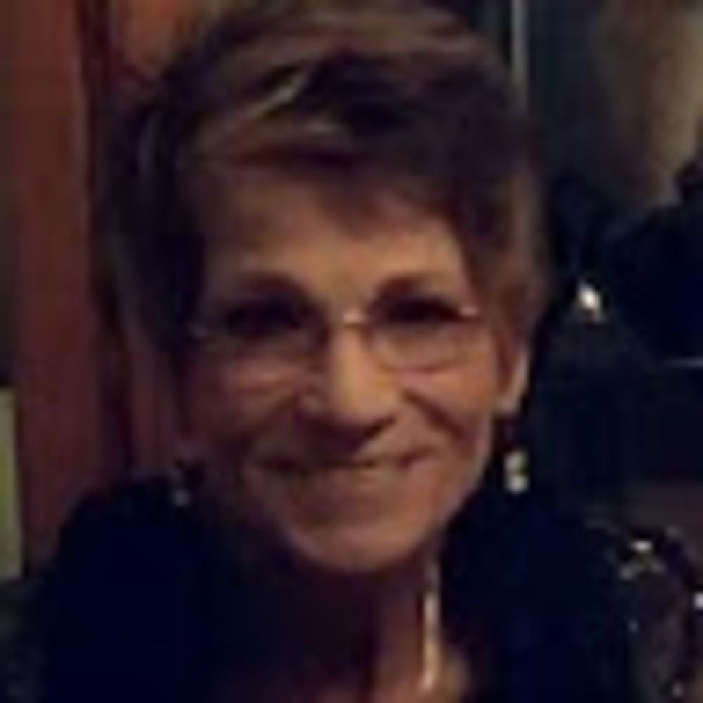 Meet your Posher, Nora b